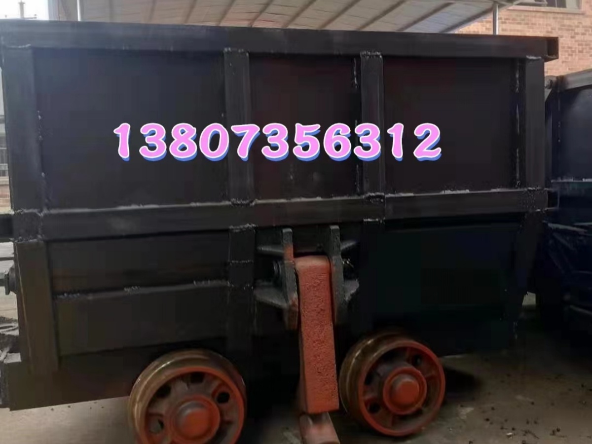 郴州打砂機磁選機制造,翻斗式礦車,郴州市久通礦山設(shè)備有限公司